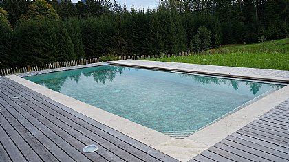 Überlaufpool mit Alkor Touch Folie Authentic