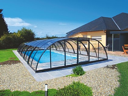 Schwimmbadüberdachung Tropea in Klar-Glas